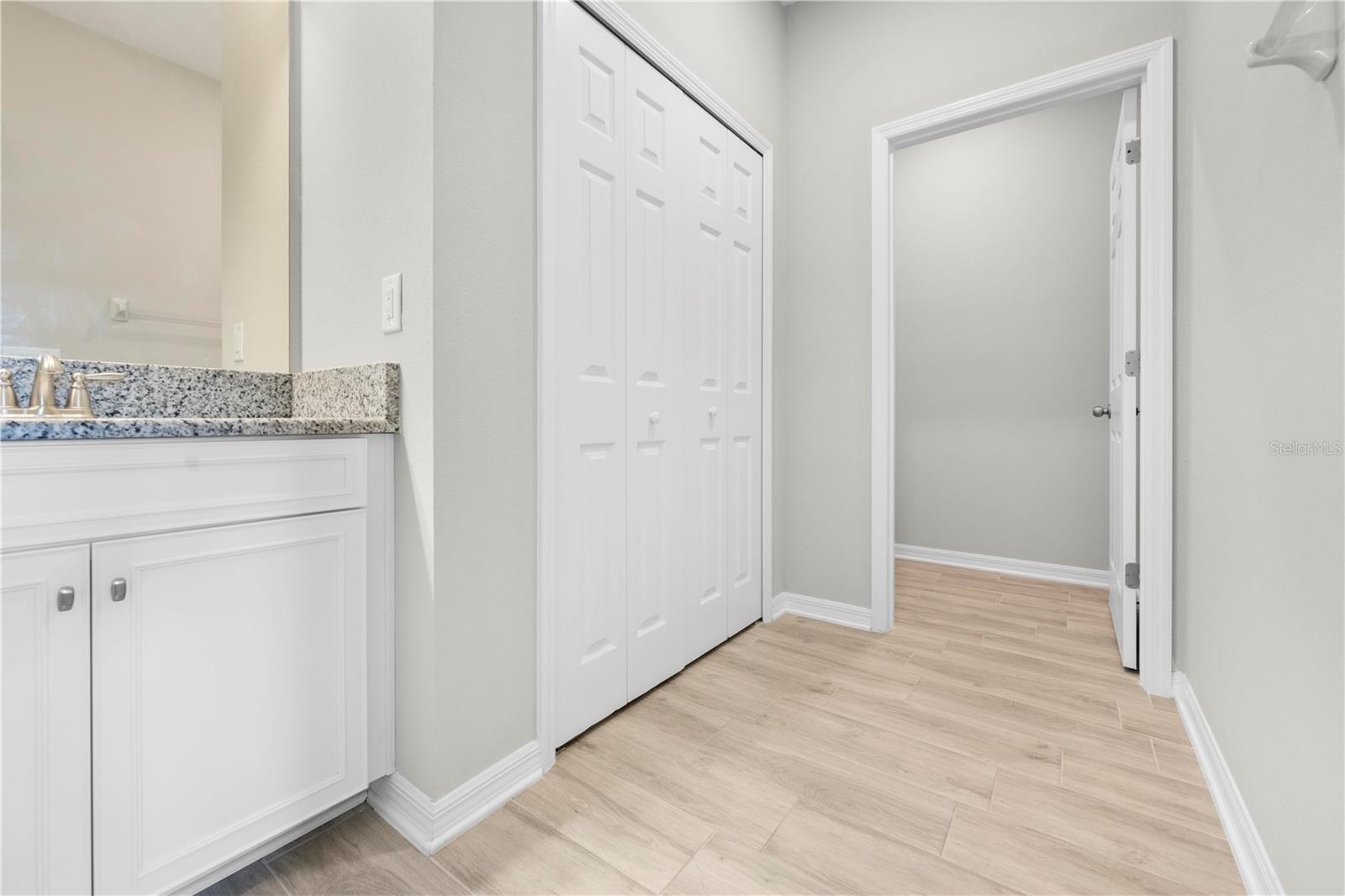 Listing photo id 36 for 17618 Cortes Creek Boulevard