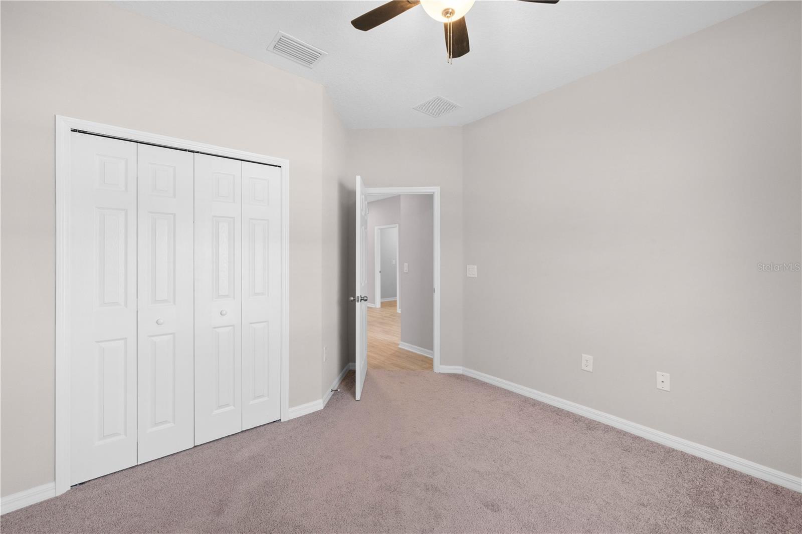 Listing photo id 7 for 17618 Cortes Creek Boulevard
