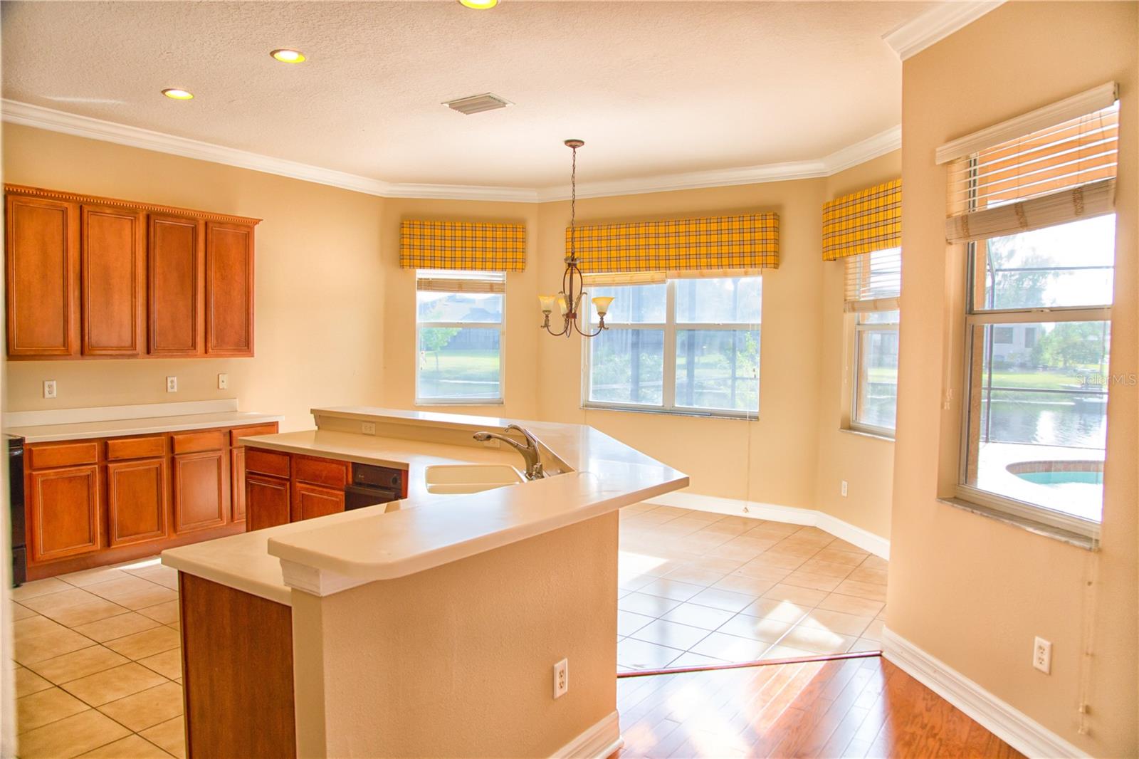 Image 14 of 79 For 18022 Cozumel Isle Drive
