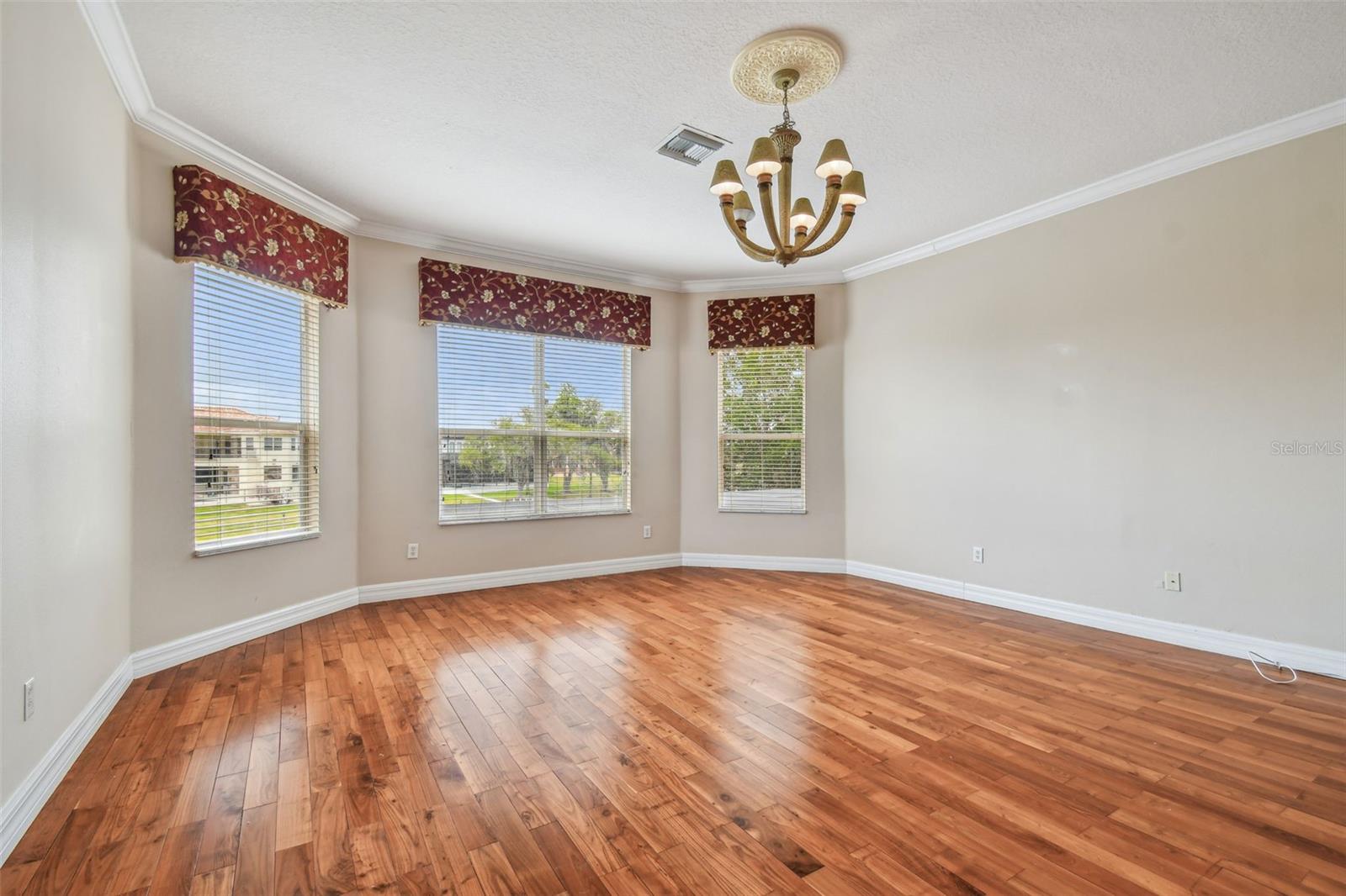 Image 46 of 79 For 18022 Cozumel Isle Drive
