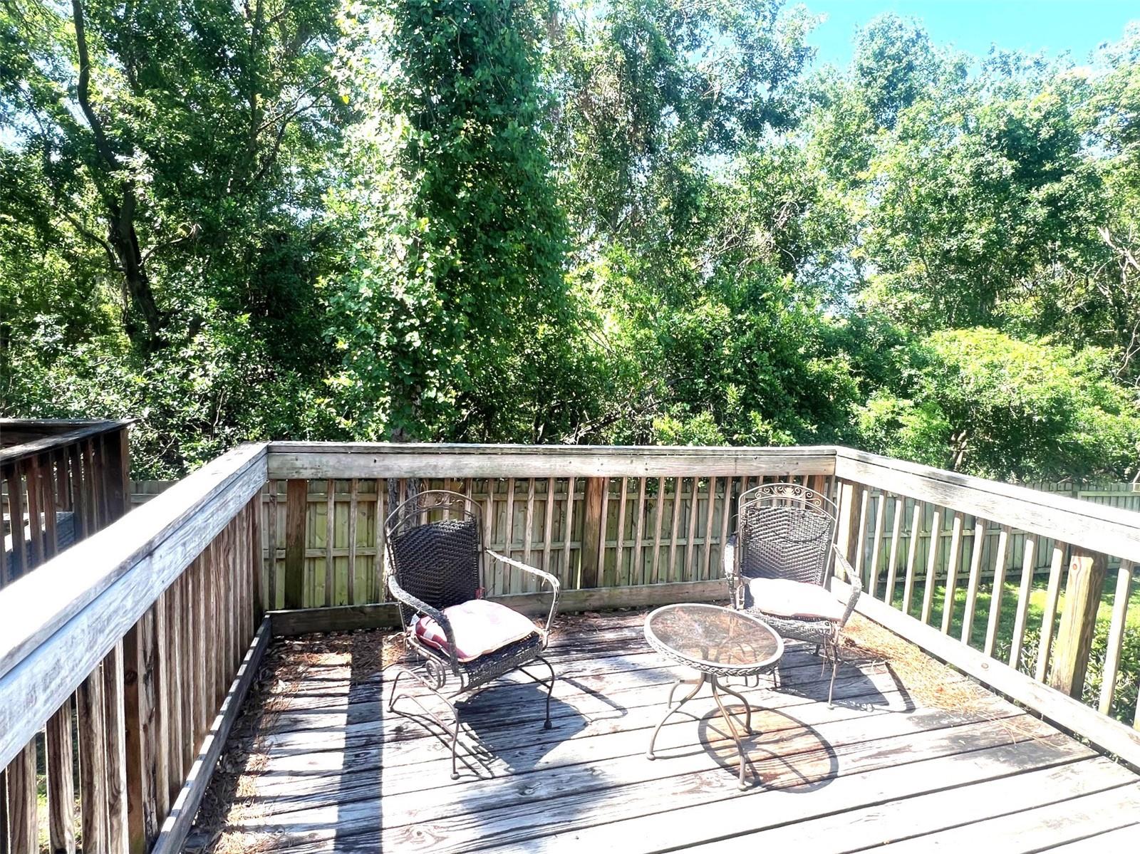 Listing photo id 3 for 4617 Ashburn Square Drive
