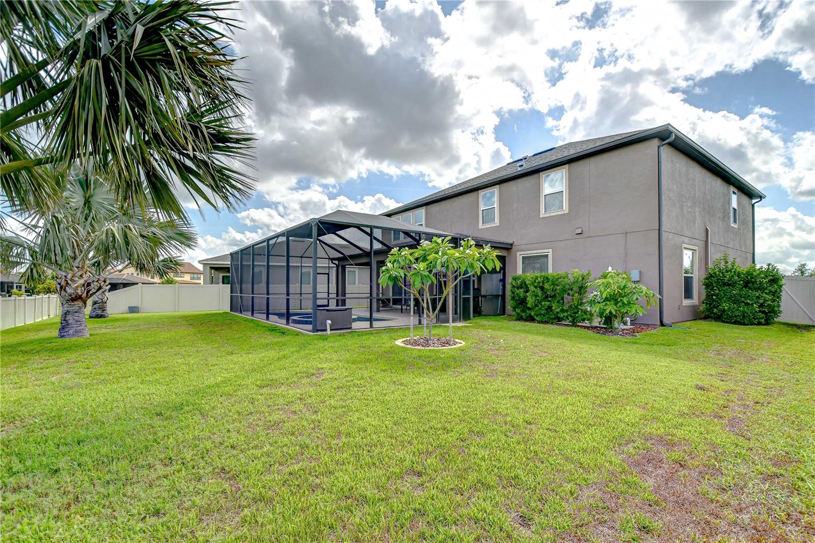 Image 41 of 52 For 13111 Bahia Grass Lane