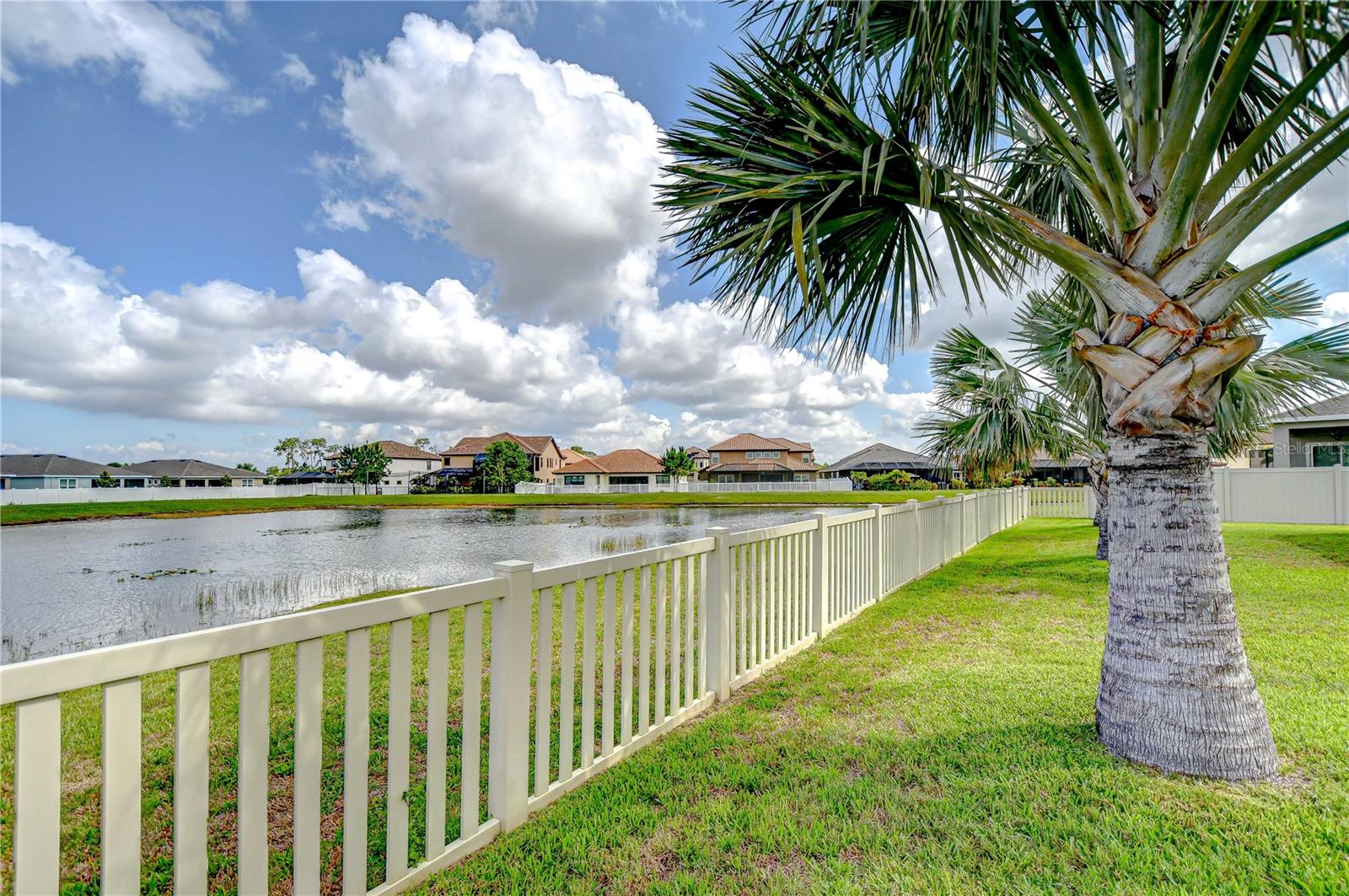Image 8 of 52 For 13111 Bahia Grass Lane