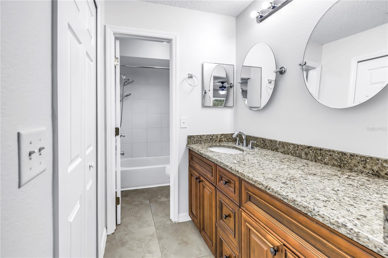 Image 32 of 62 For 15604 Deerglen Drive