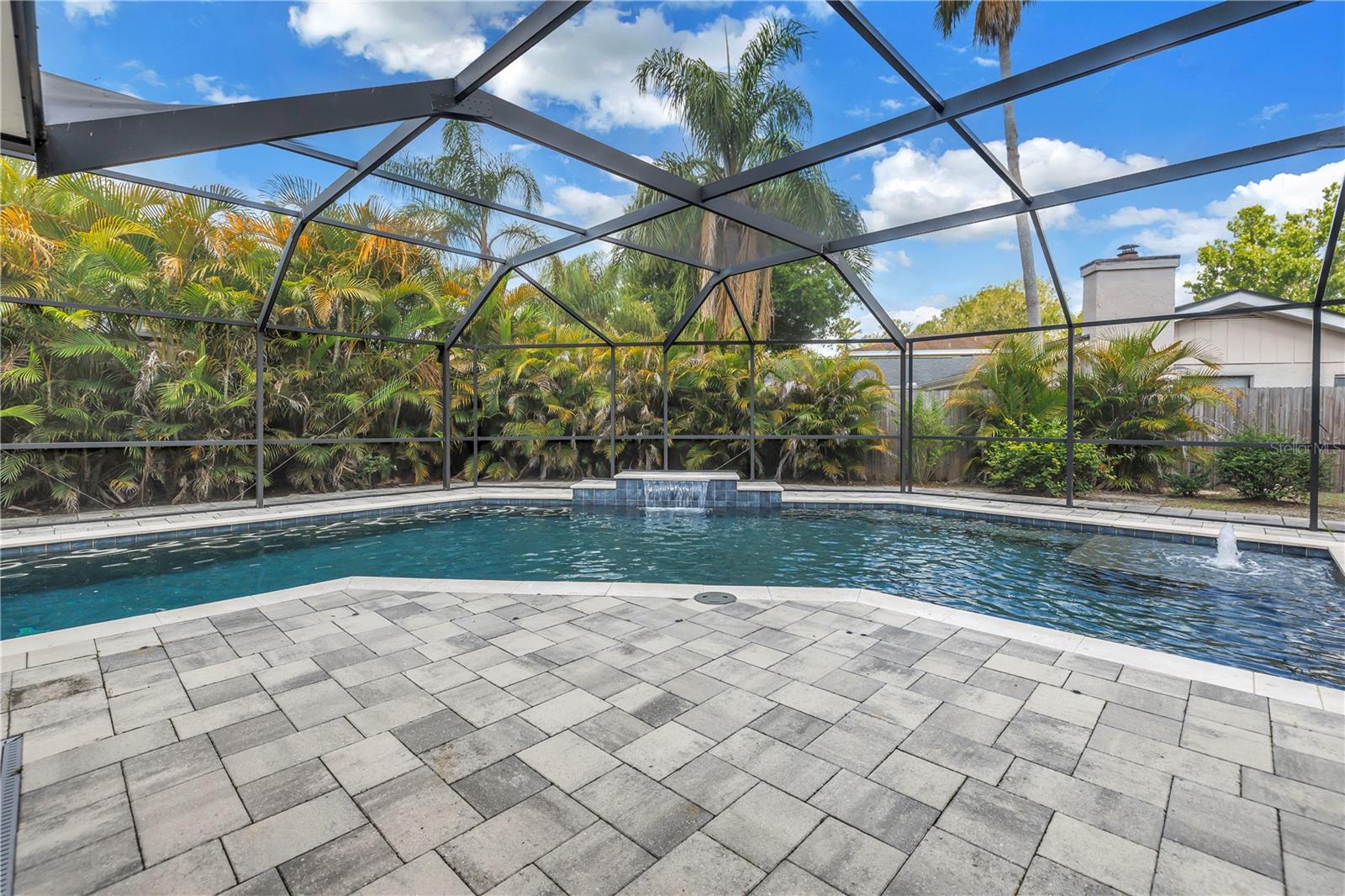 Image 37 of 62 For 15604 Deerglen Drive