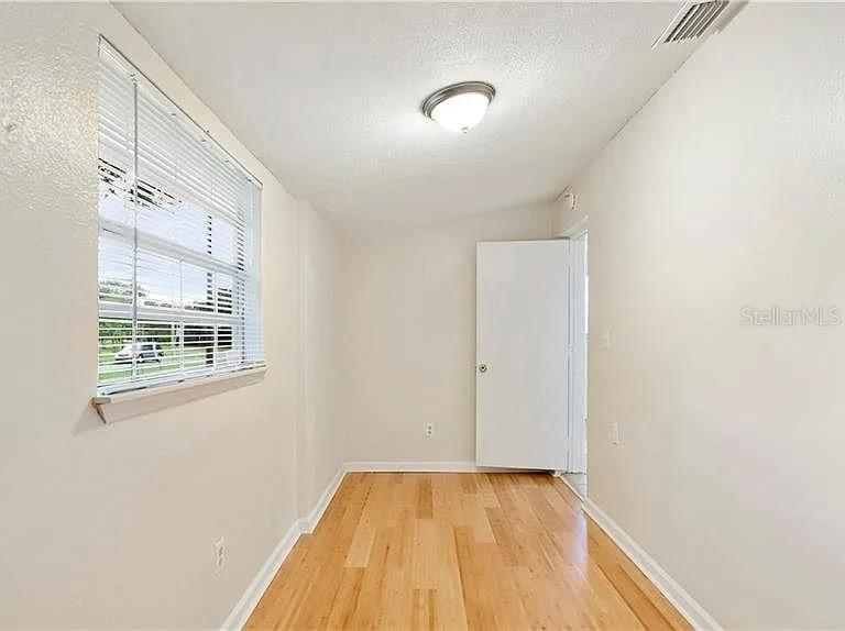 Image 6 of 13 For 345 21st Avenue S