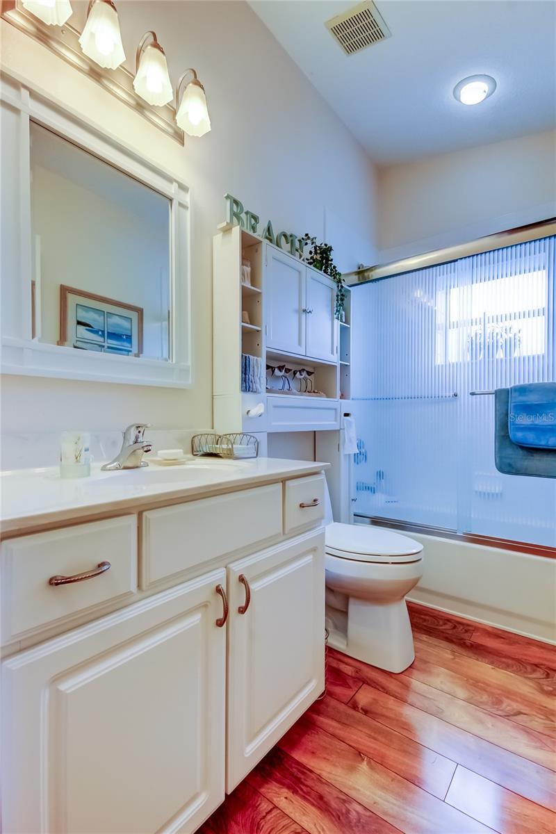 Image 16 of 35 For 550 Salmon Court