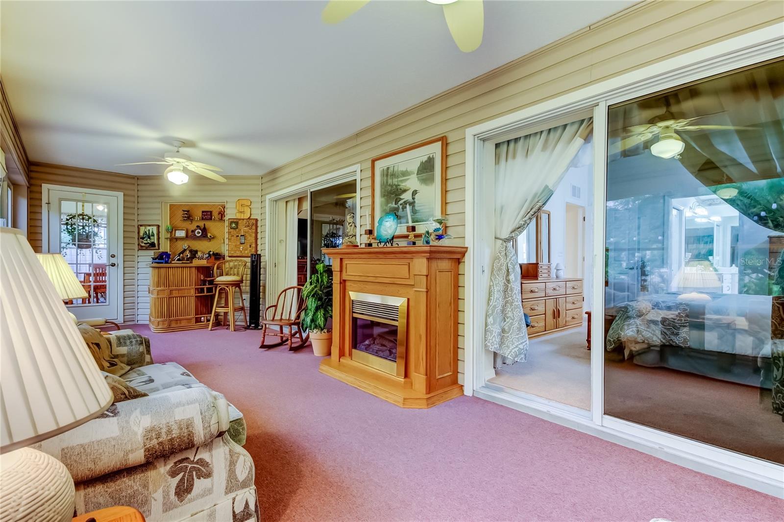 Image 21 of 35 For 550 Salmon Court