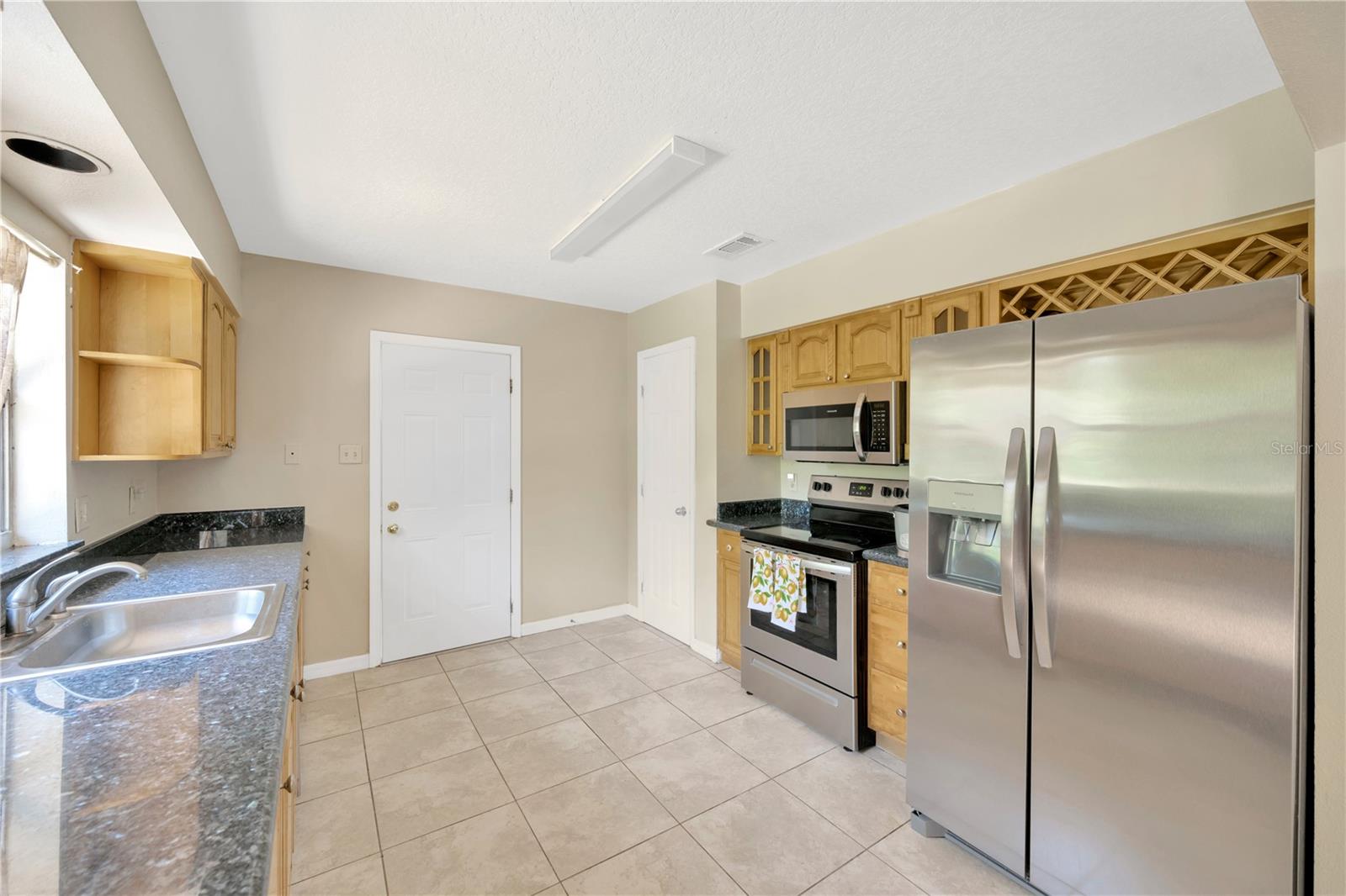 Image 11 of 45 For 6104 Palm Avenue