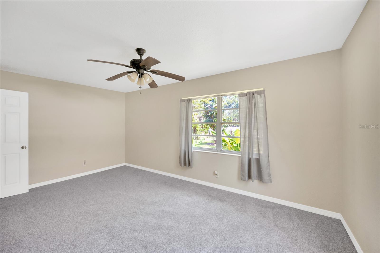 Image 15 of 45 For 6104 Palm Avenue