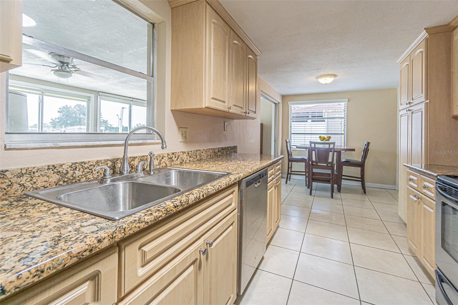 Image 3 of 34 For 1118 Lodestar Drive