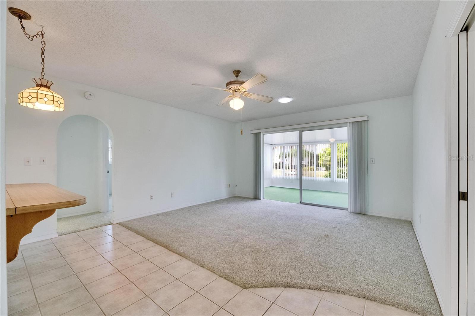 Image 14 of 56 For 339 Club Manor Drive