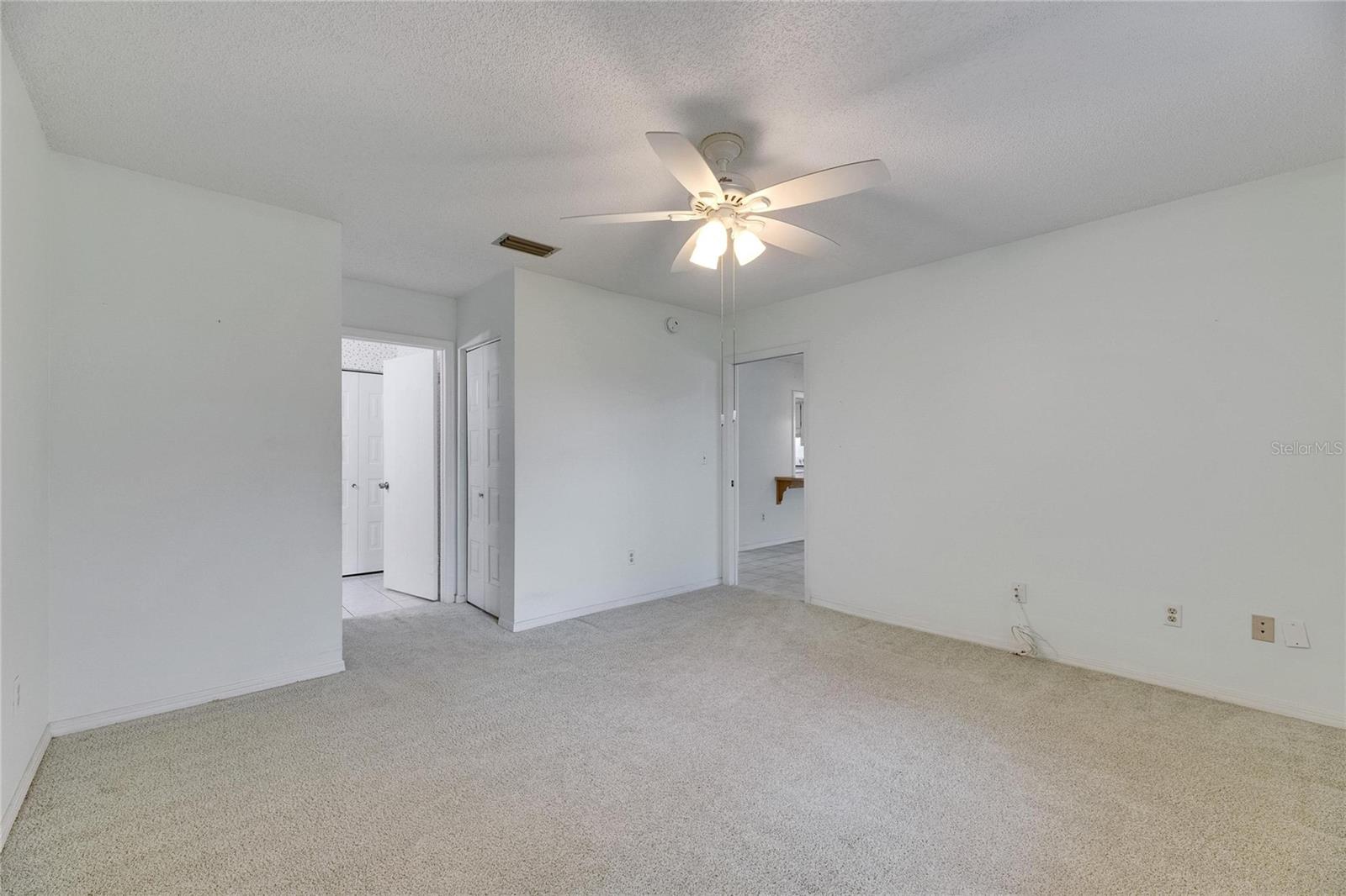 Image 31 of 56 For 339 Club Manor Drive