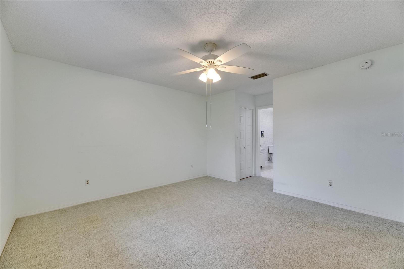 Image 33 of 56 For 339 Club Manor Drive