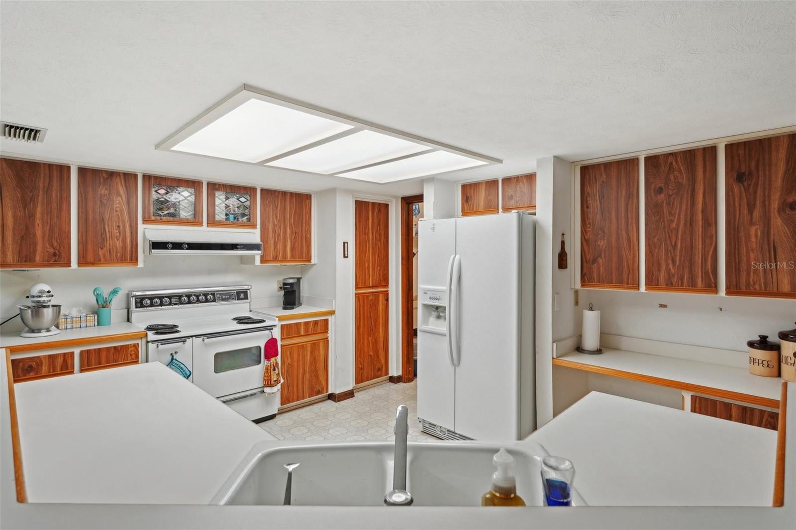 Image 32 of 79 For 54 Pine Drive
