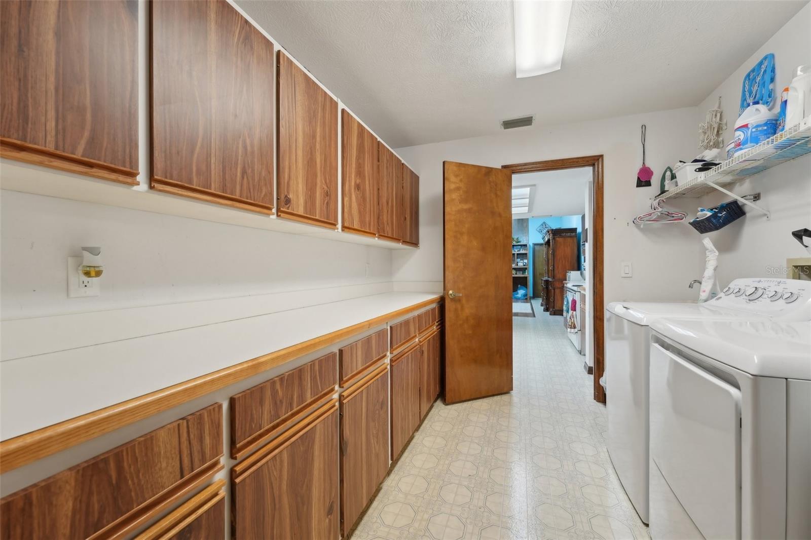 Image 38 of 79 For 54 Pine Drive