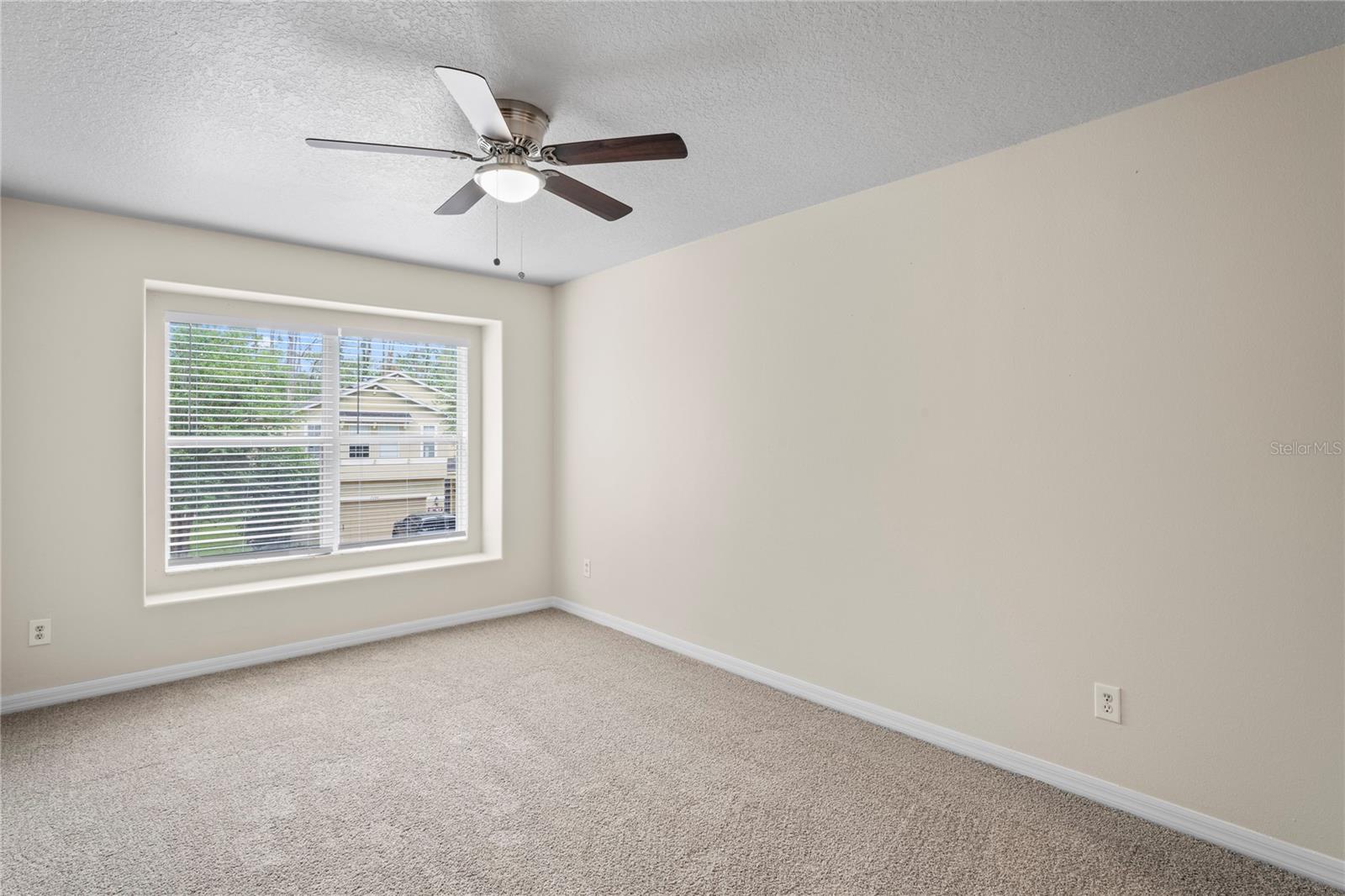 Image 19 of 27 For 7249 Bridgeview Drive
