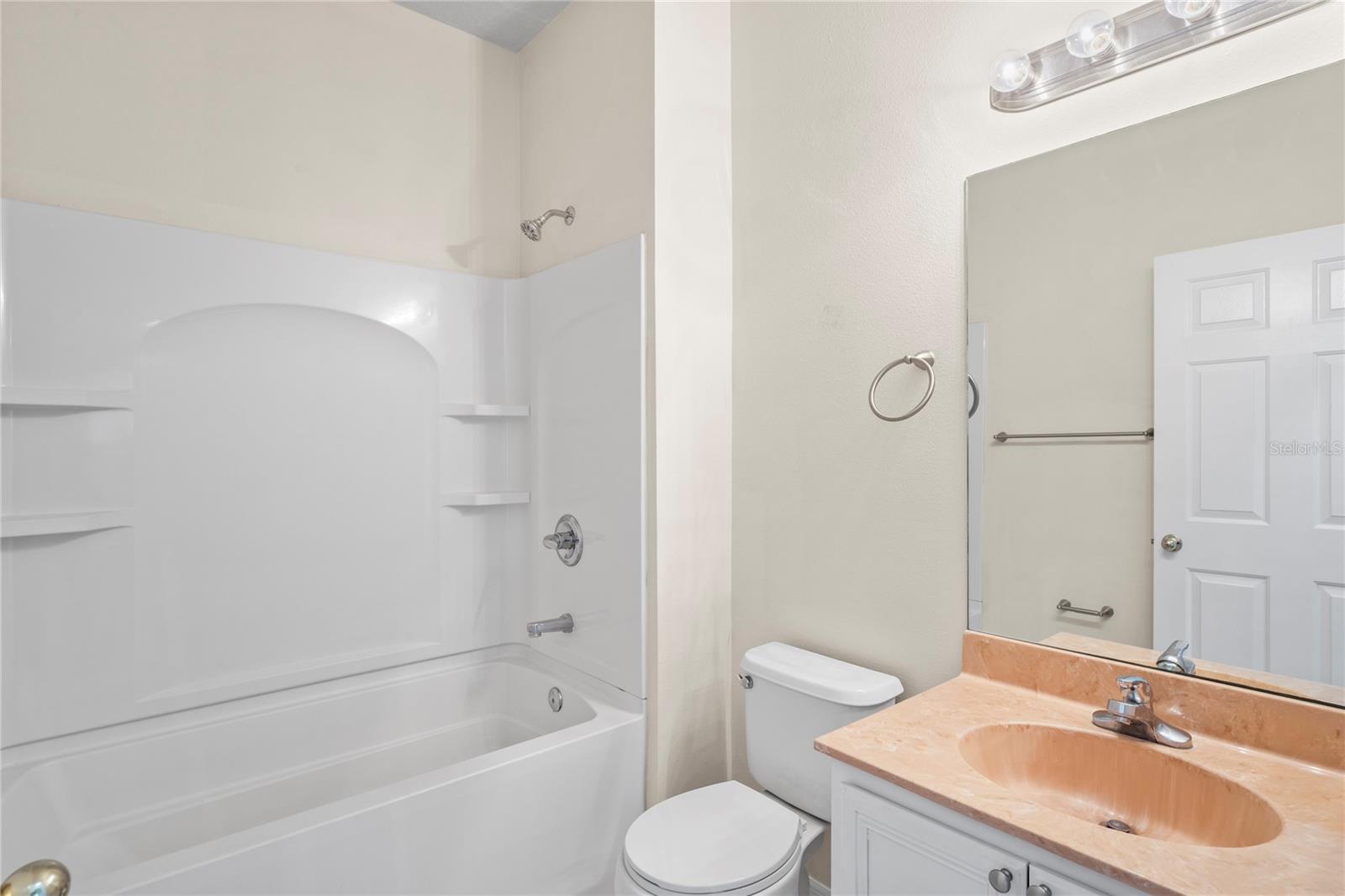 Image 21 of 27 For 7249 Bridgeview Drive
