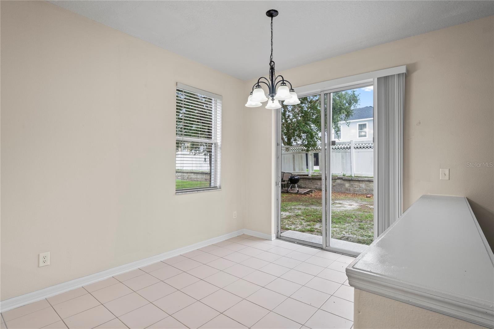 Image 7 of 27 For 7249 Bridgeview Drive