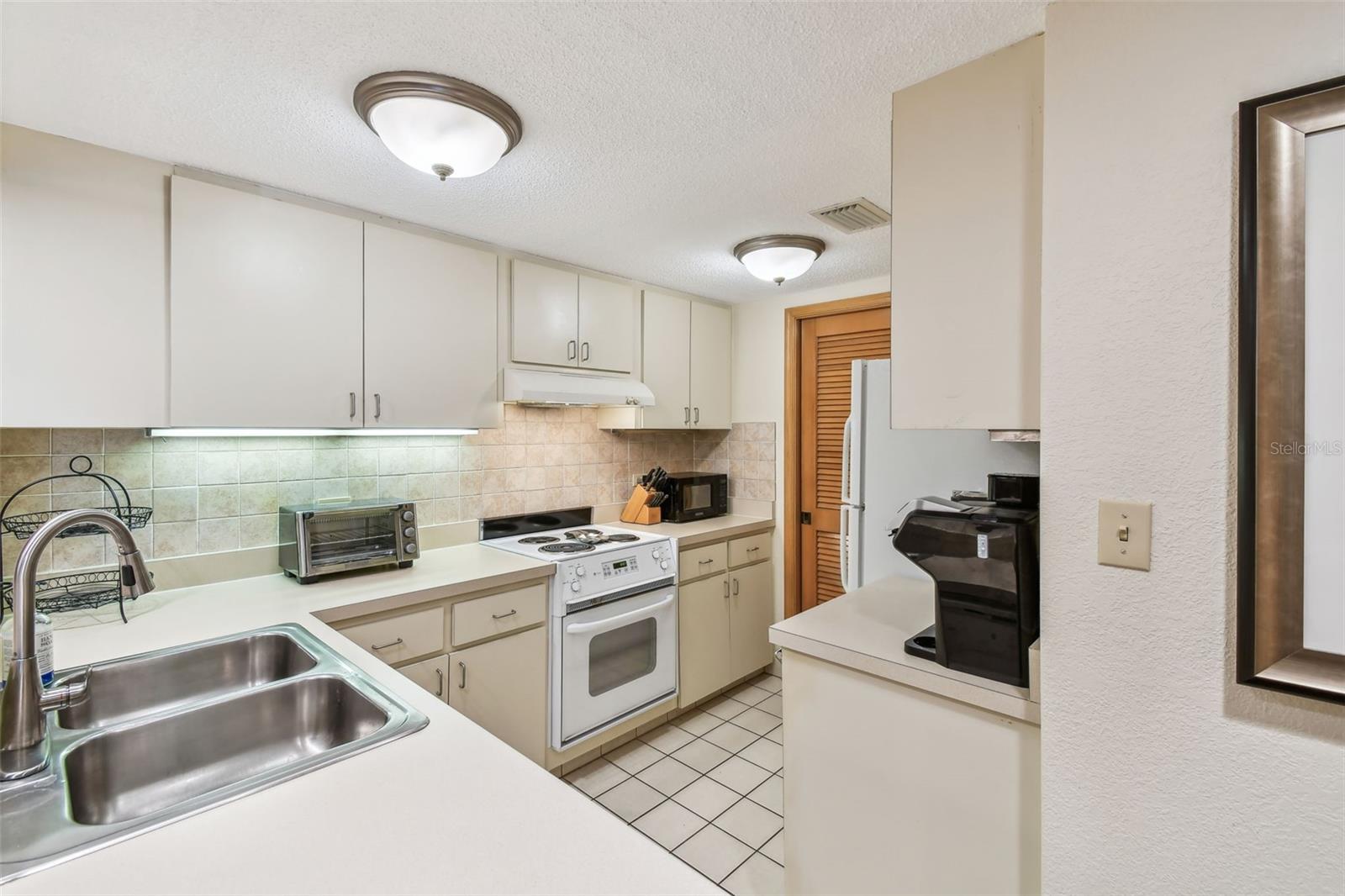 Image 15 of 65 For 36750 Us 19 N 15309