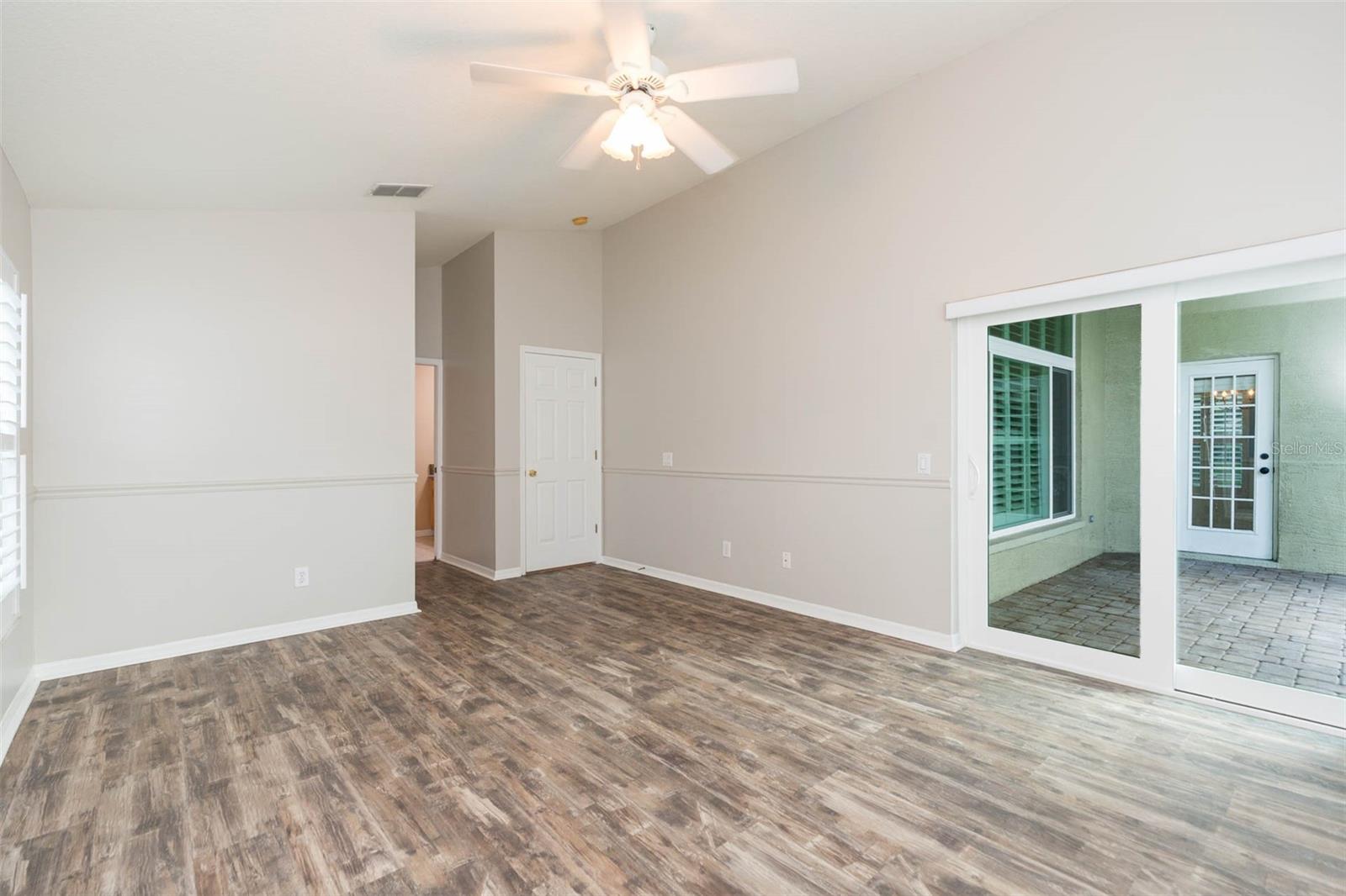 Image 39 of 65 For 12204 Coldstream Lane