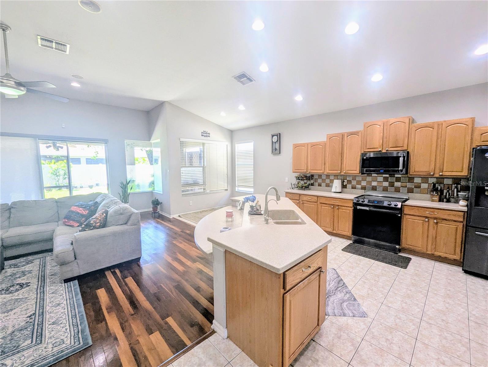 Image 8 of 26 For 11236 Blacksmith Drive