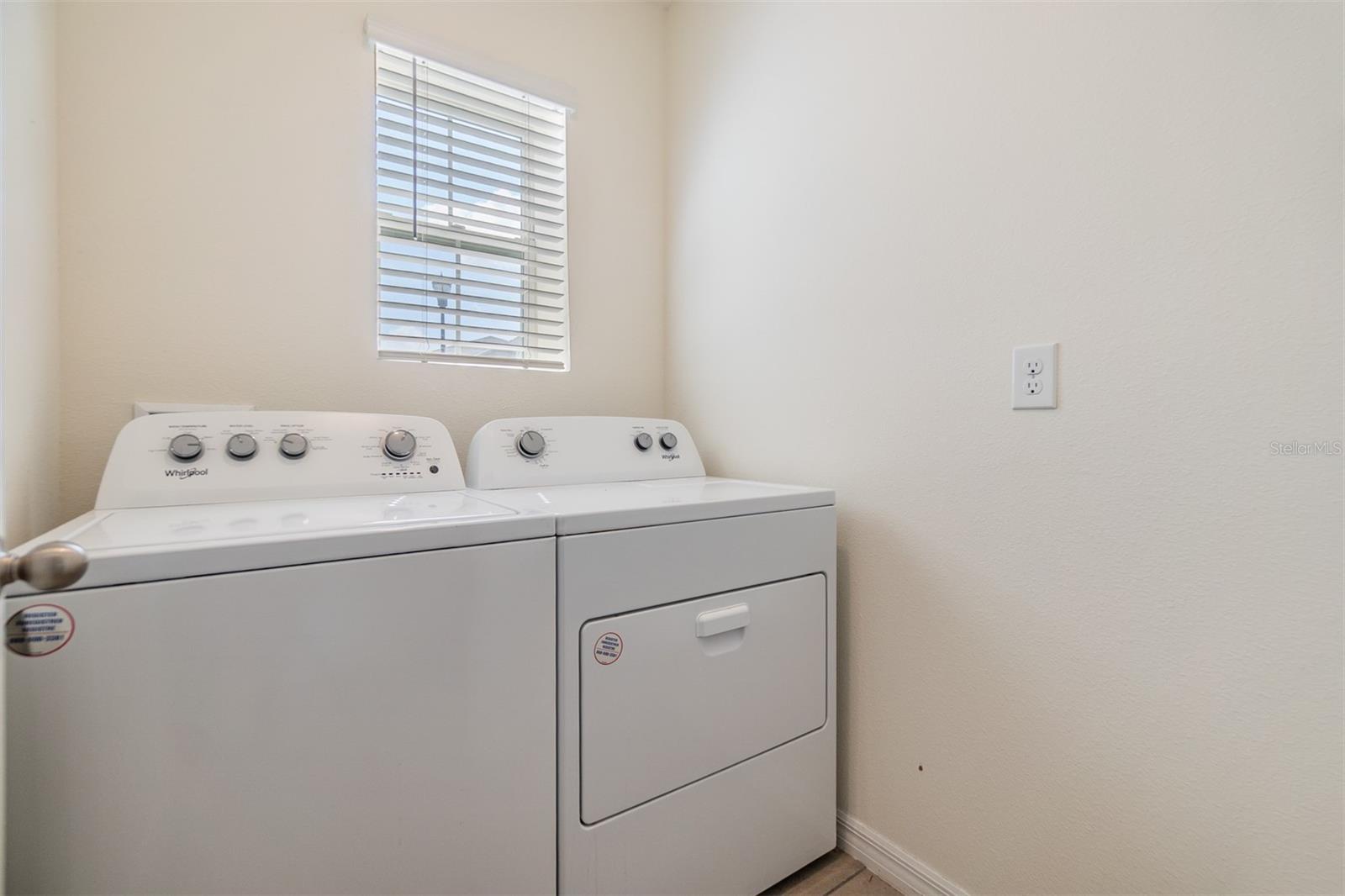 Image 13 of 27 For 33922 Jasper Stone Drive