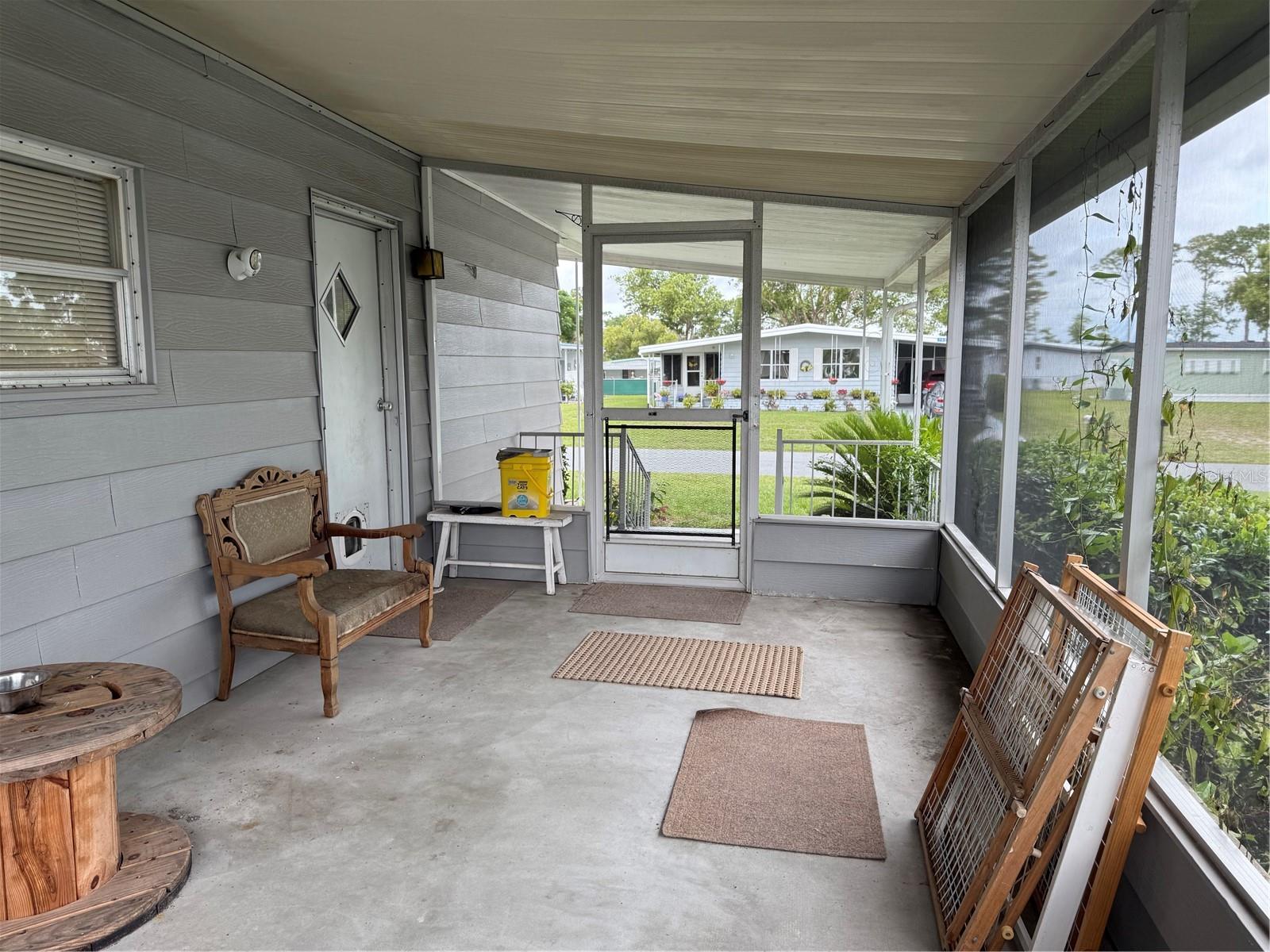 Image 14 of 26 For 8004 Fairlane Street
