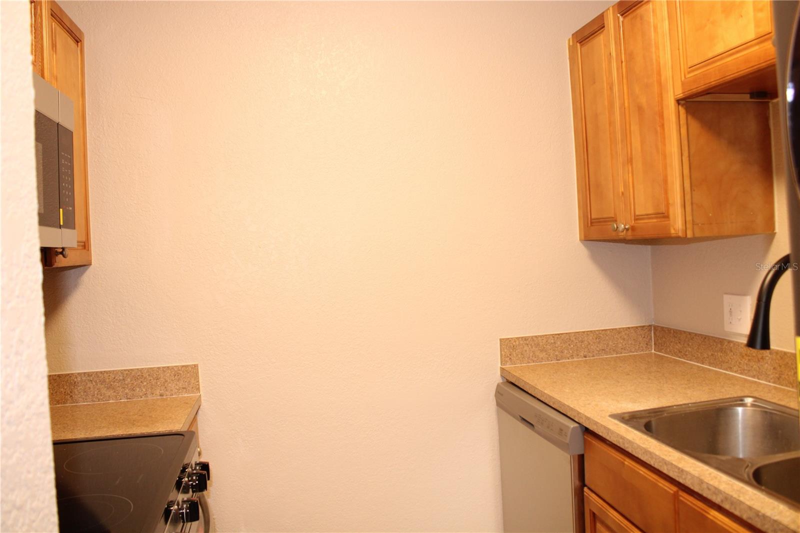 Image 9 of 29 For 13725 Juniper Blossom Drive 102