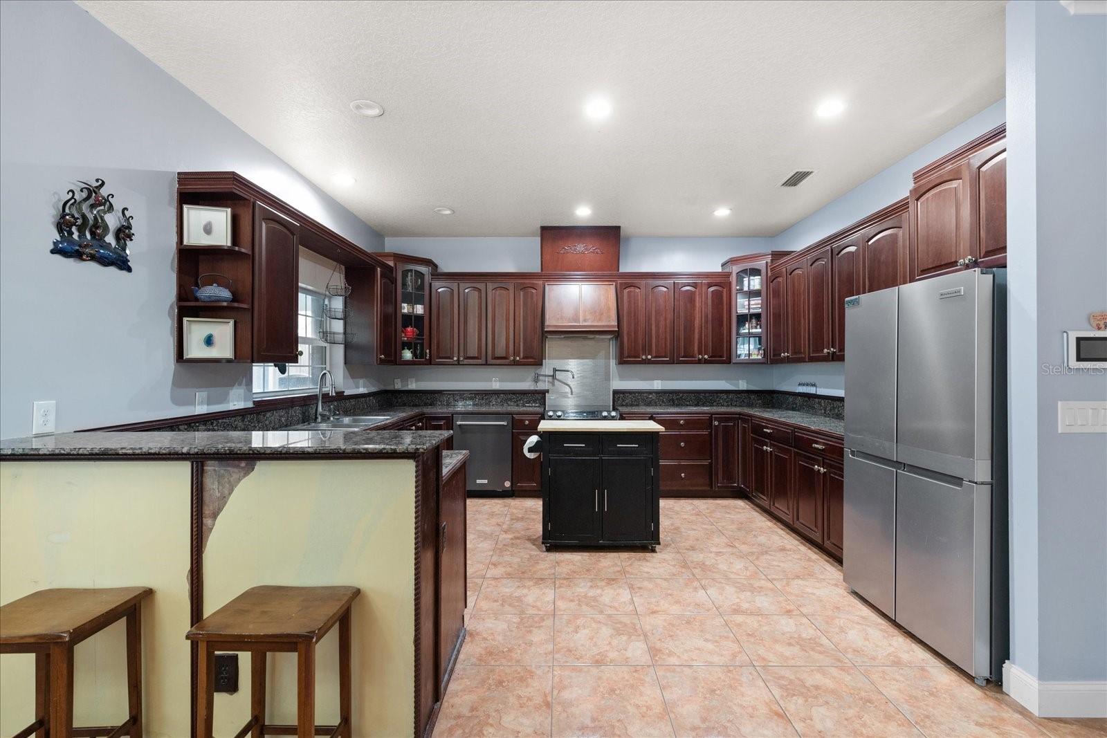 Image 12 of 41 For 13957 80th Avenue