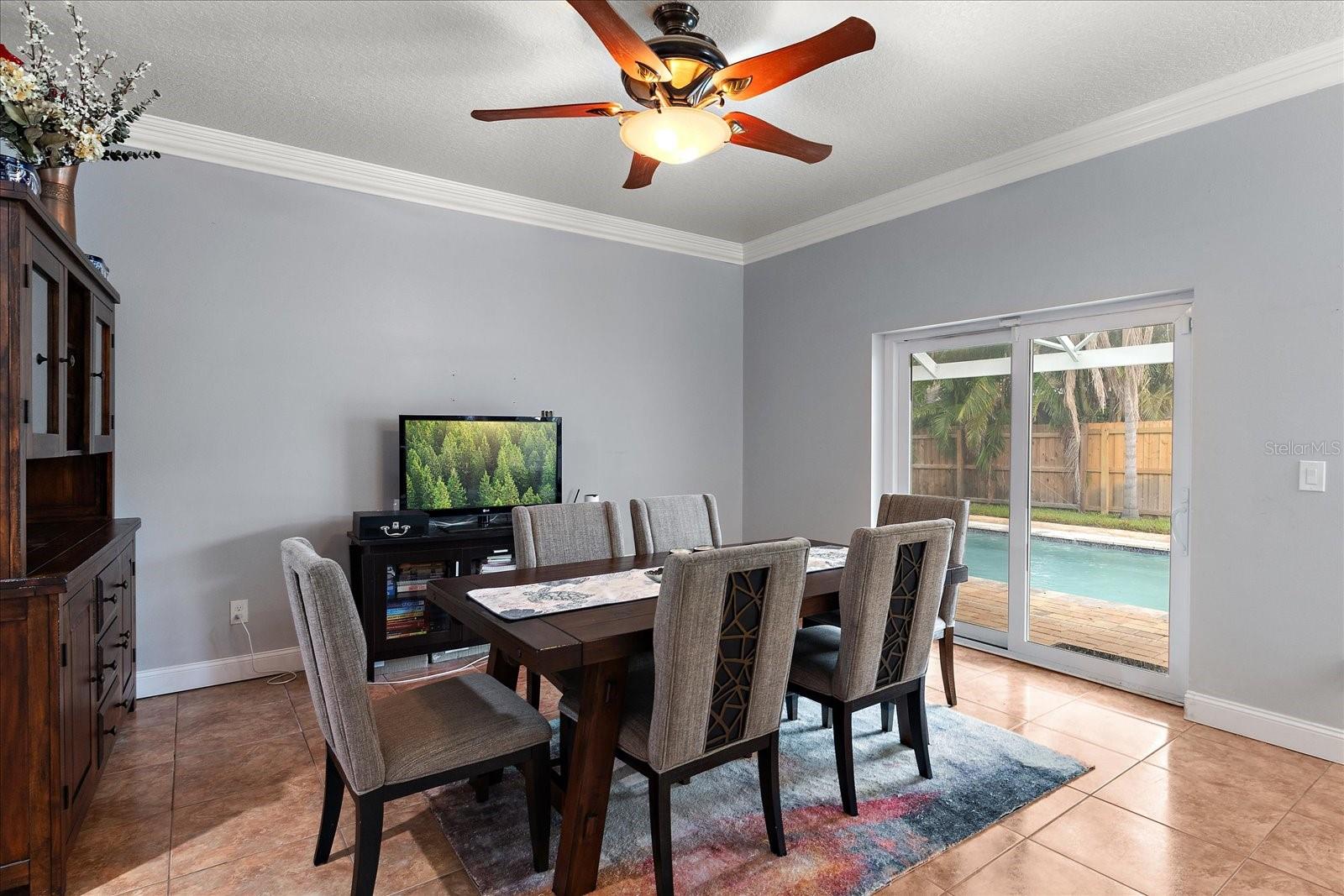 Image 18 of 41 For 13957 80th Avenue