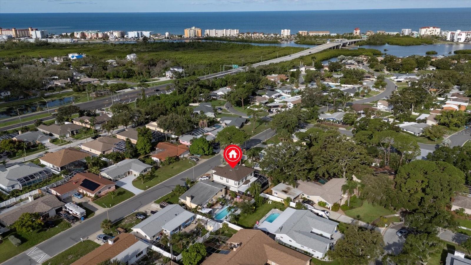 Image 40 of 41 For 13957 80th Avenue