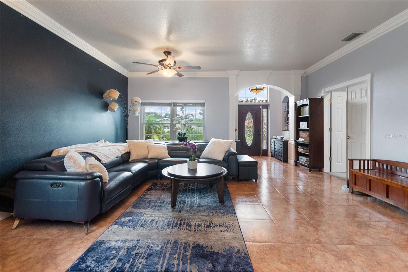 Image 6 of 41 For 13957 80th Avenue