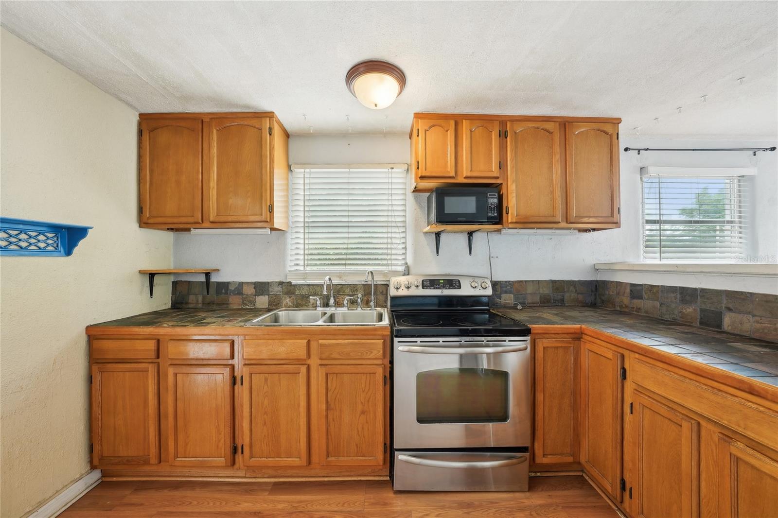 Image 12 of 25 For 7511 Ola Avenue