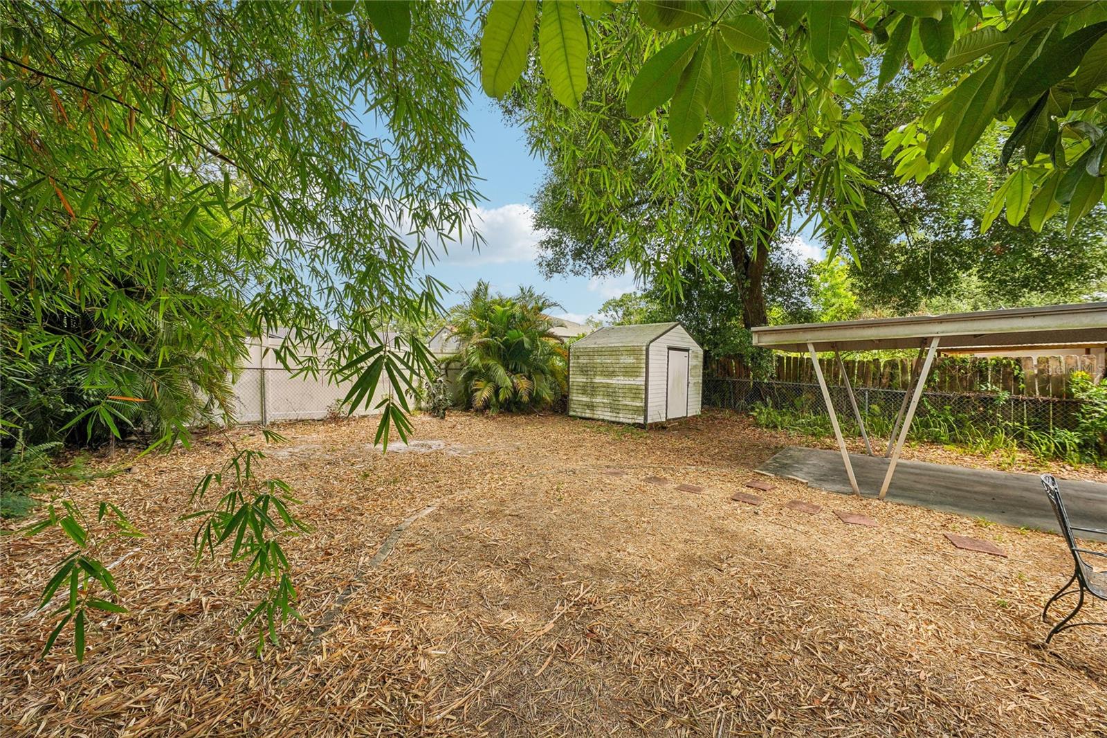 Image 23 of 25 For 7511 Ola Avenue
