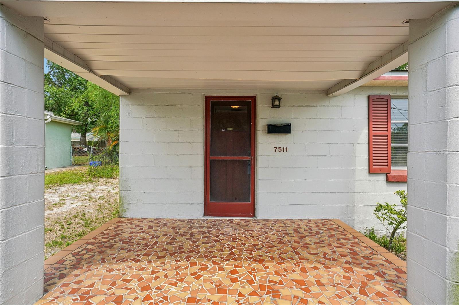 Image 4 of 25 For 7511 Ola Avenue