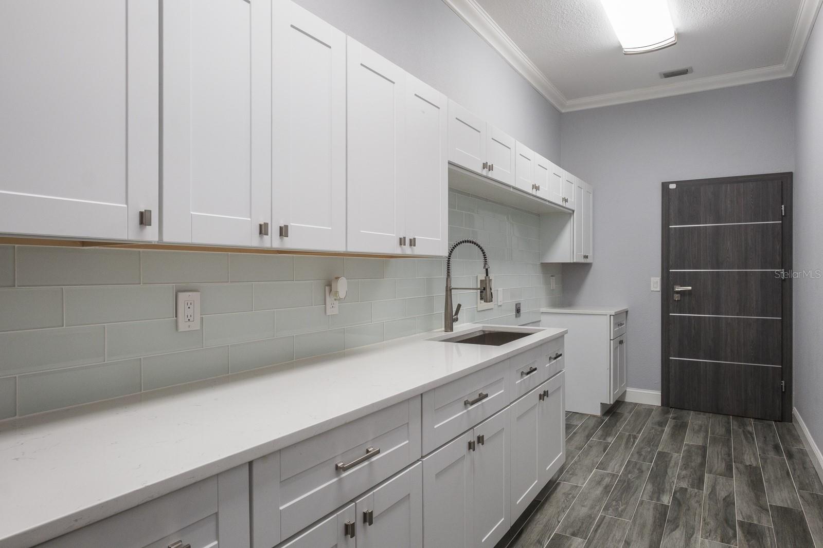 Image 74 of 100 For 4012 Wellington Parkway