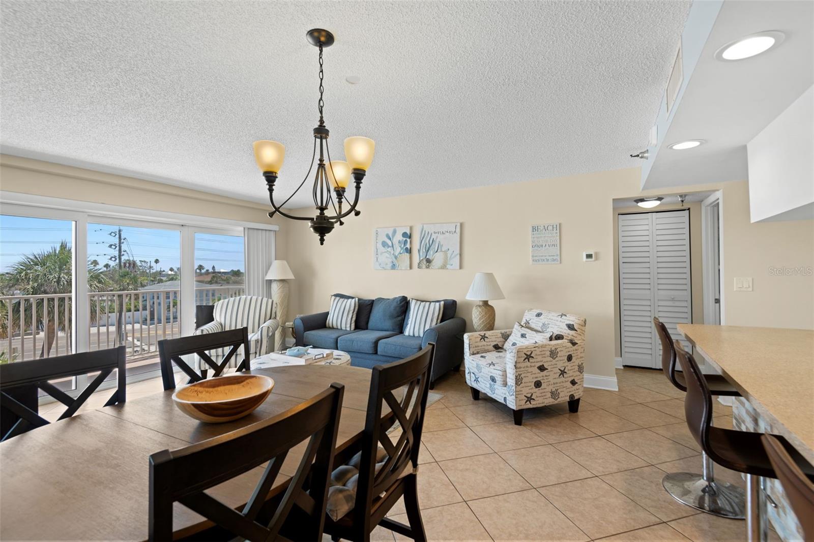 Image 10 of 32 For 13440 Gulf Boulevard 202