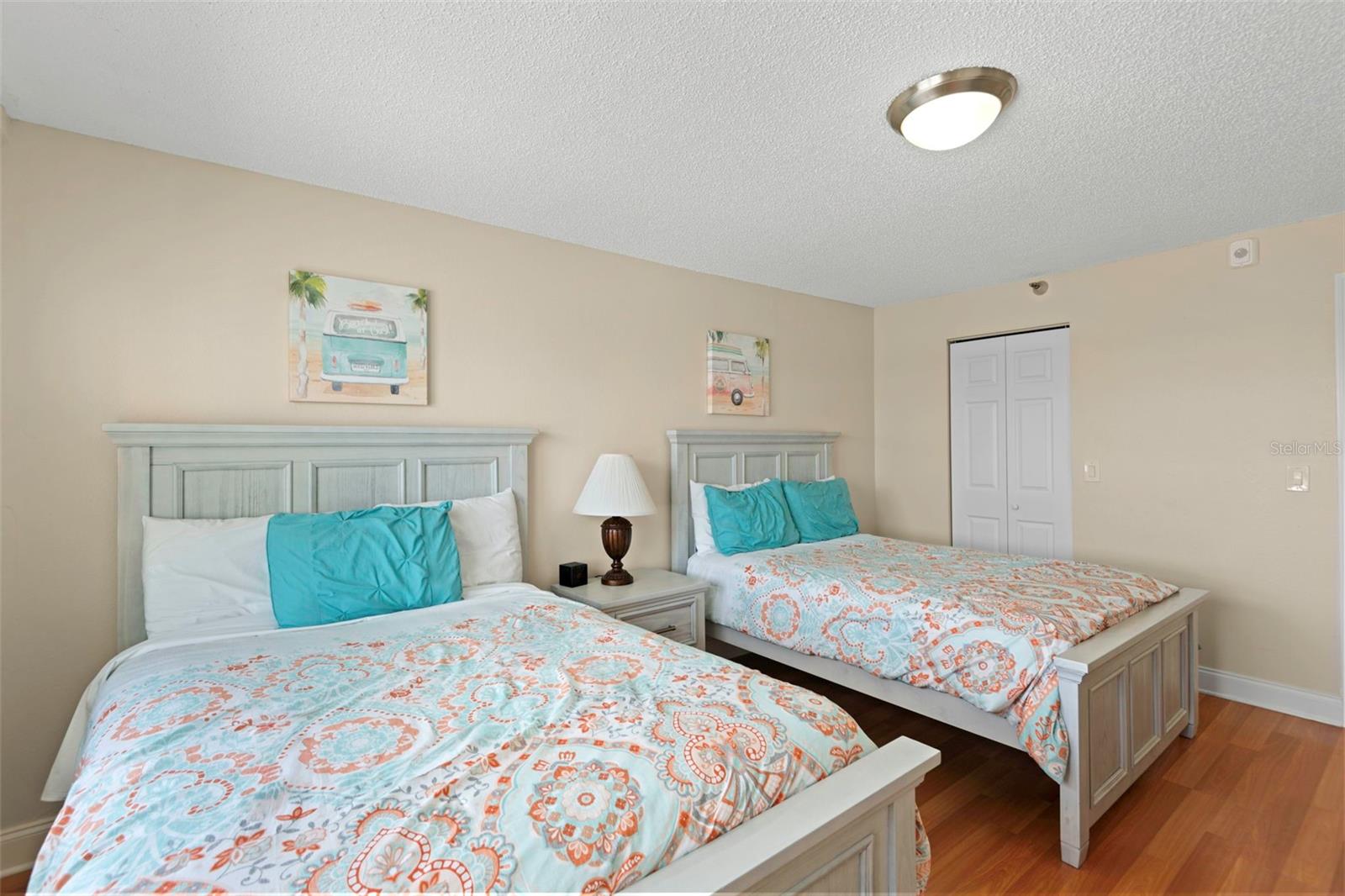 Image 13 of 32 For 13440 Gulf Boulevard 202