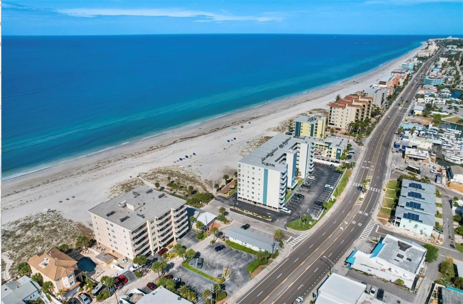 Image 30 of 32 For 13440 Gulf Boulevard 202