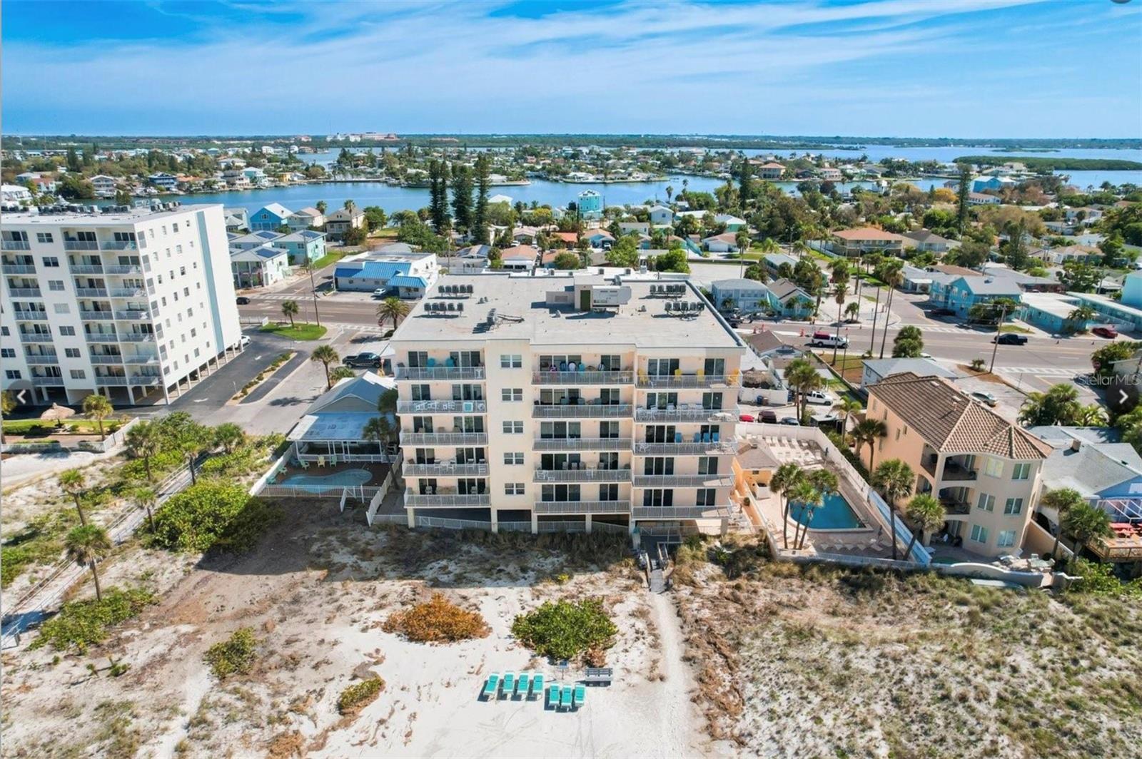 Image 31 of 32 For 13440 Gulf Boulevard 202