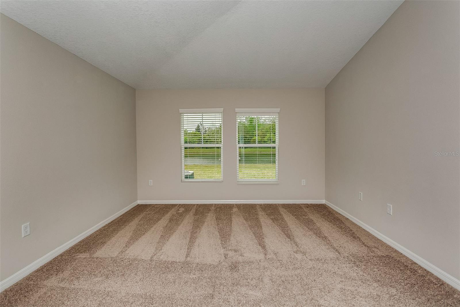 Image 19 of 21 For 1050 Foreshore Lane