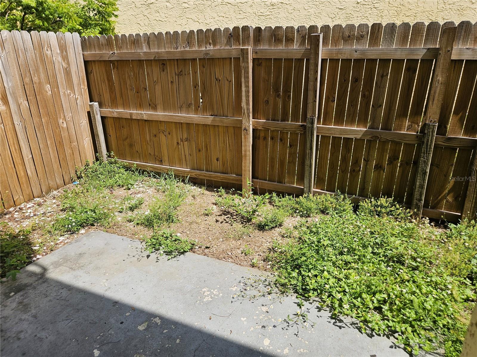 Image 20 of 24 For 7549 Abonado Road