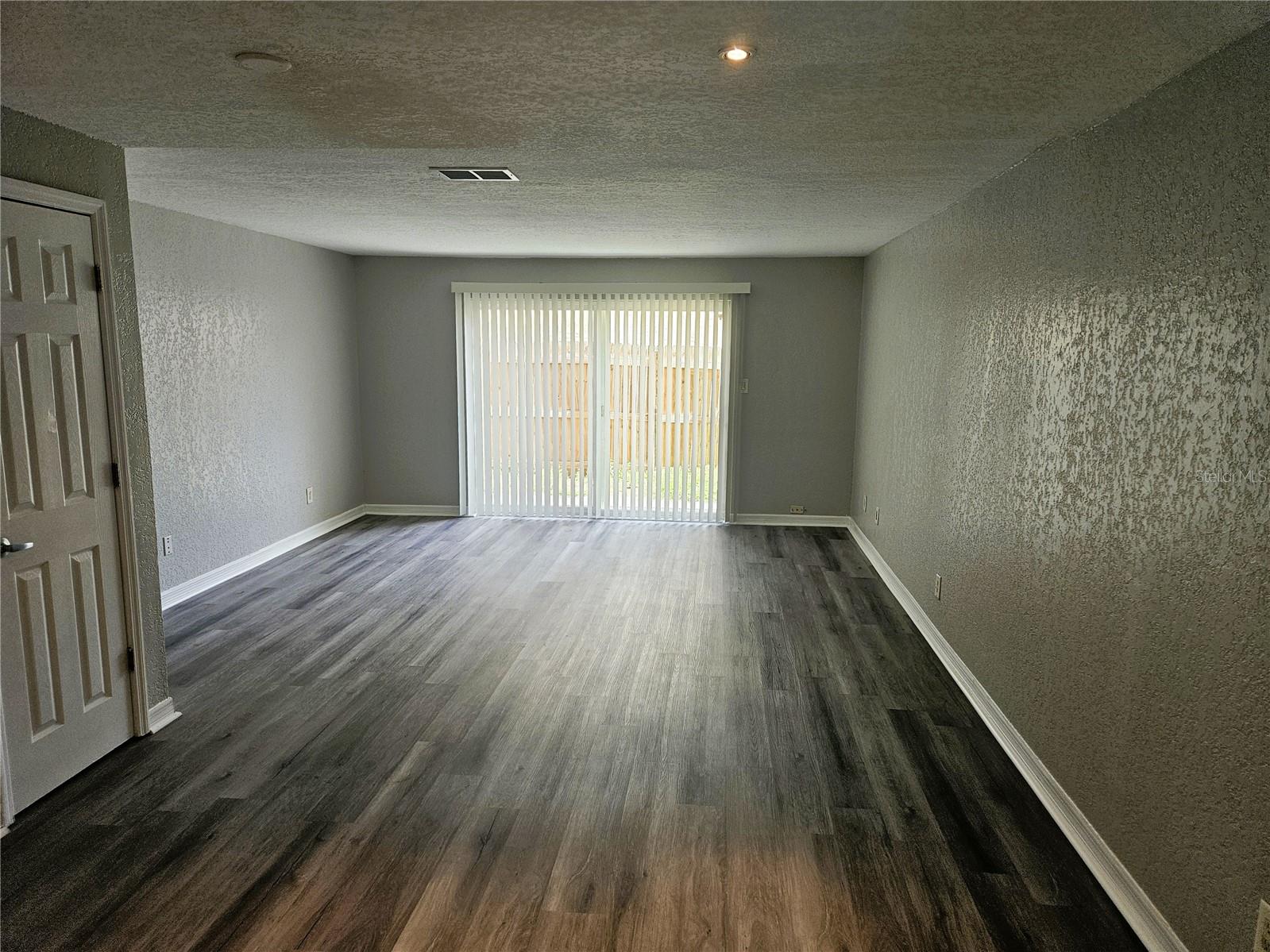 Image 8 of 24 For 7549 Abonado Road
