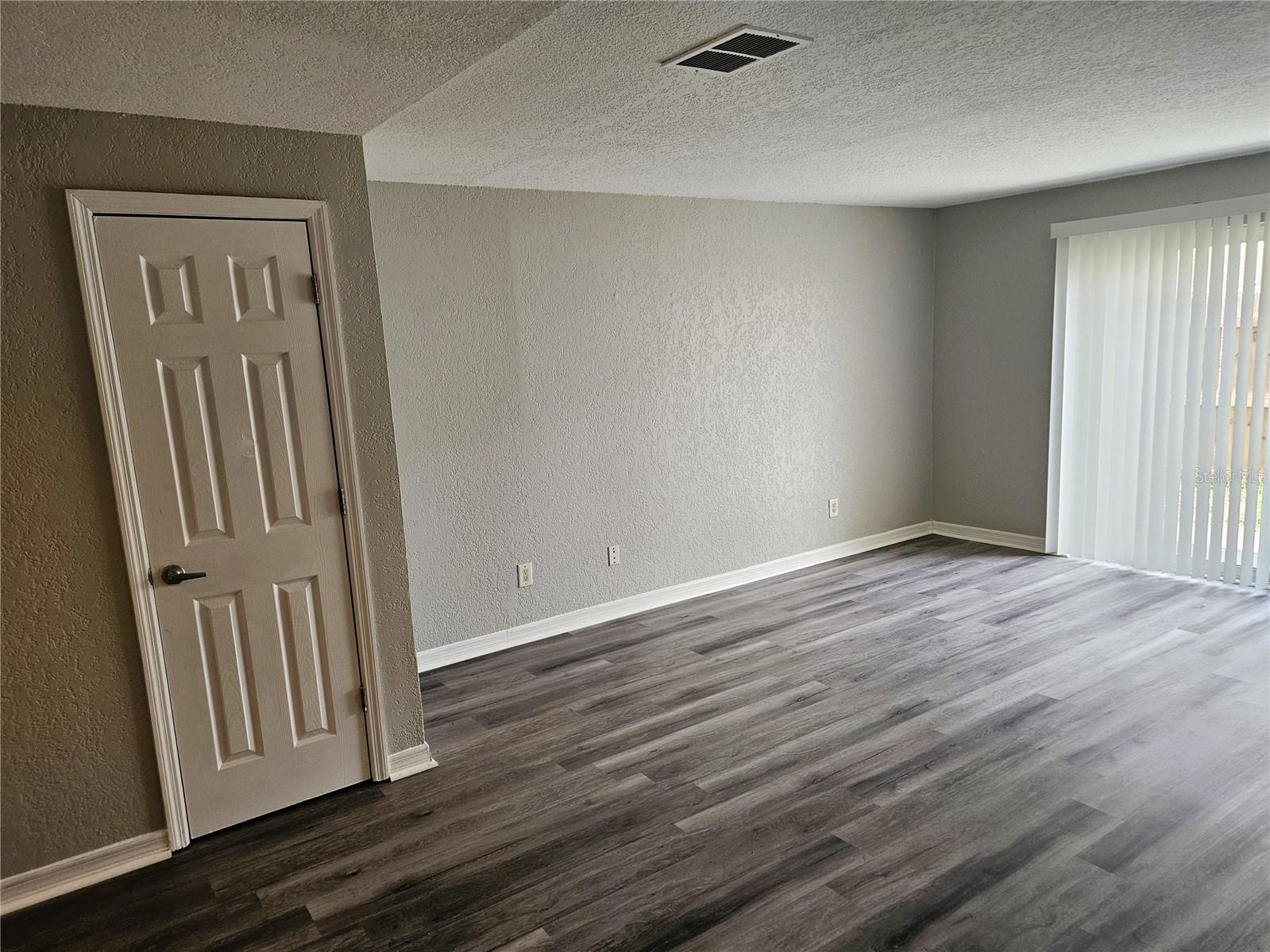Image 9 of 24 For 7549 Abonado Road