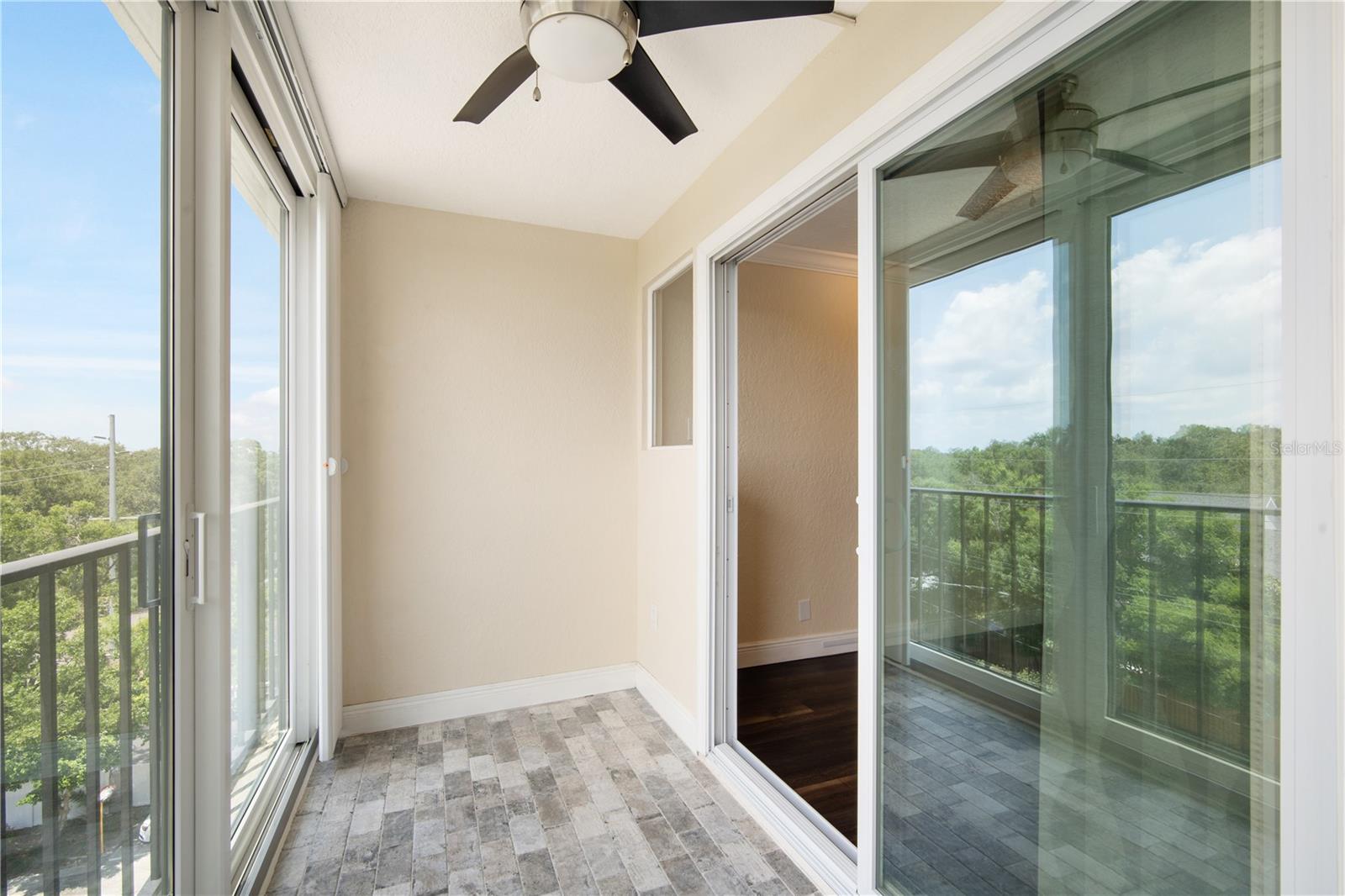 Image 16 of 26 For 3211 Swann Avenue 605