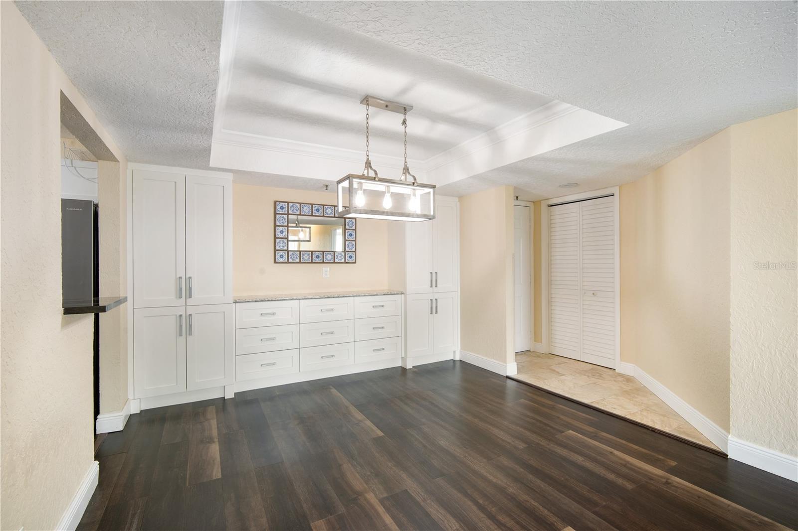 Image 4 of 26 For 3211 Swann Avenue 605
