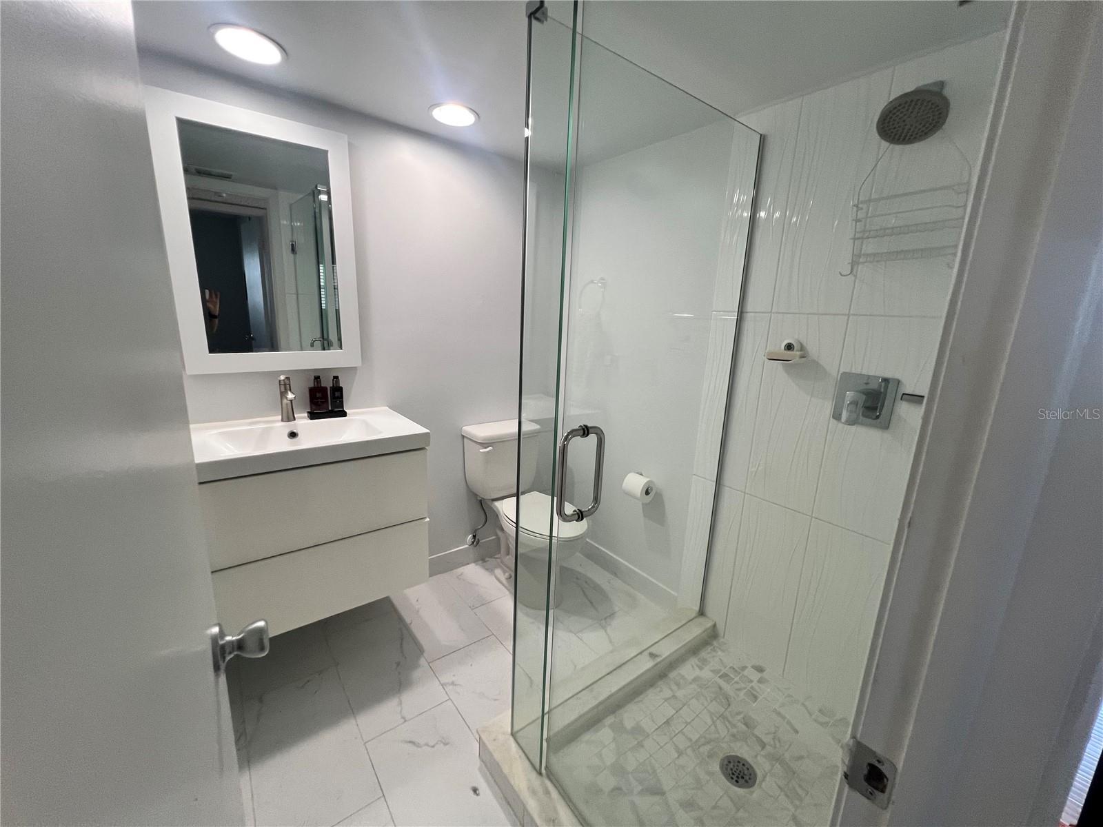 Image 12 of 25 For 1230 Gulf Boulevard 1608