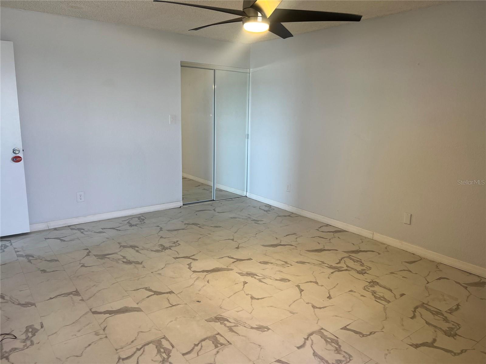 Image 14 of 25 For 1230 Gulf Boulevard 1608