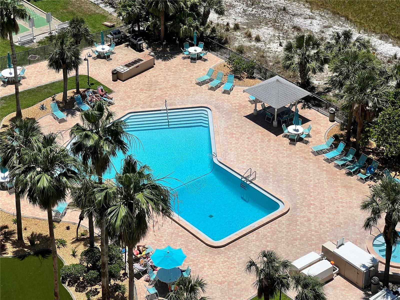 Image 21 of 25 For 1230 Gulf Boulevard 1608